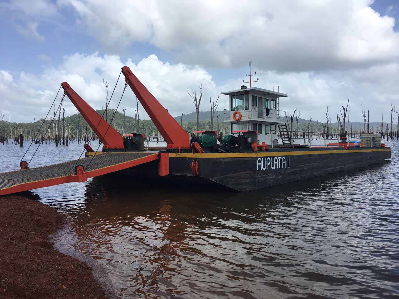 Logistic Barge Manufactured for French Guiana Customers