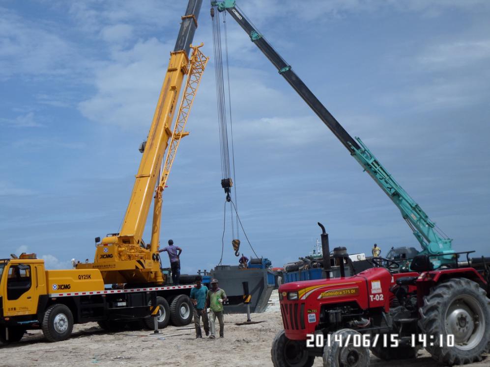 YS-CSD5522 Model Cutter Suction Dredger Dredging in Maldives for Land Reclamation River Dredging